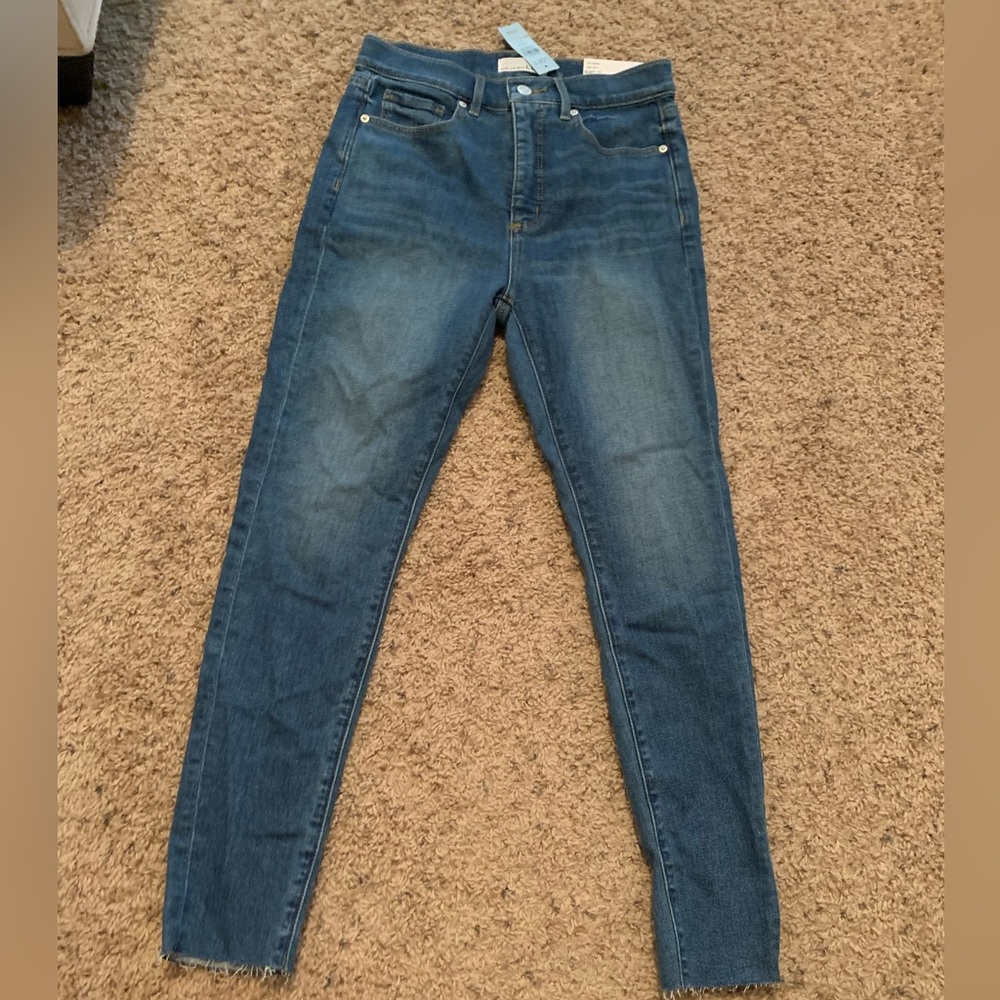 Loft skinny high rise petite jeans. New with tags. Size 27/4